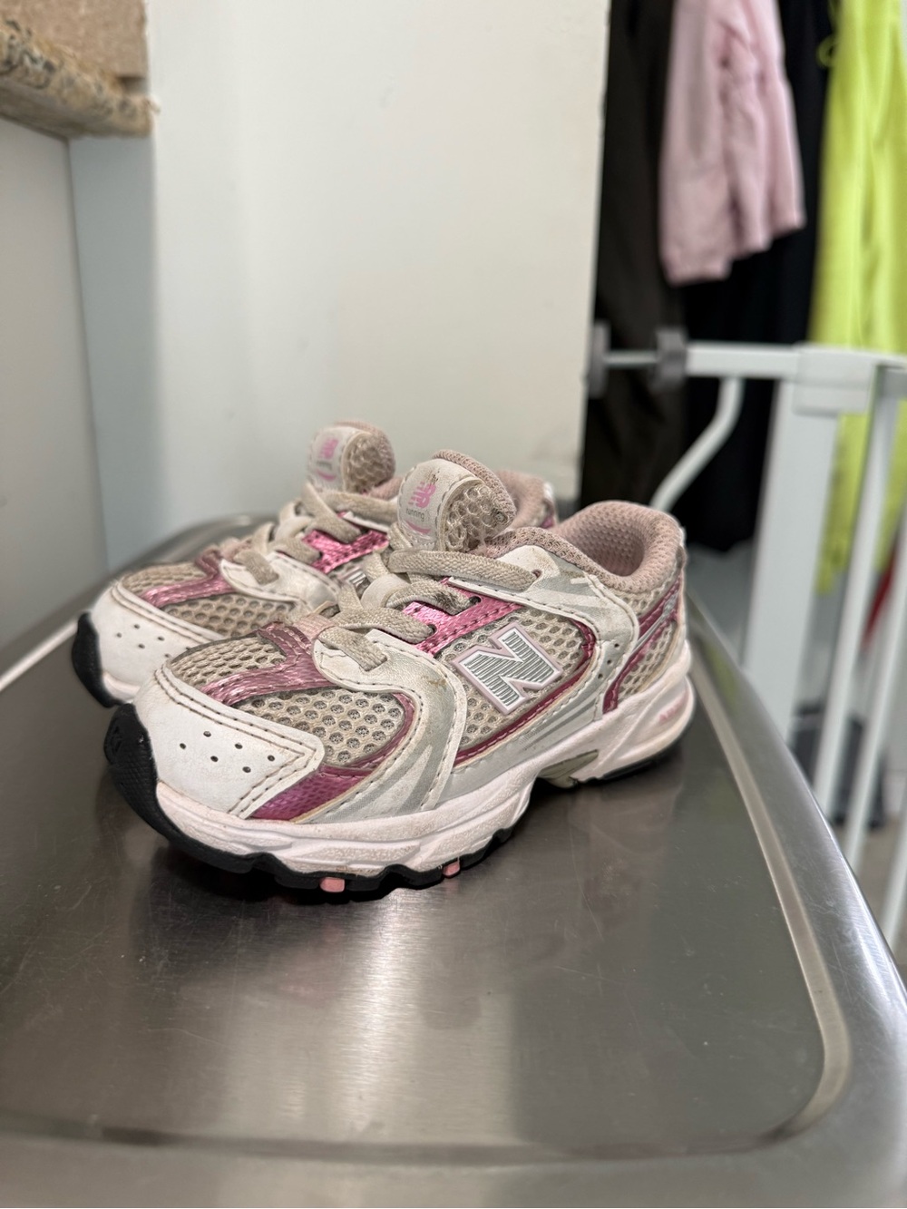 Toddler new balance sneakers